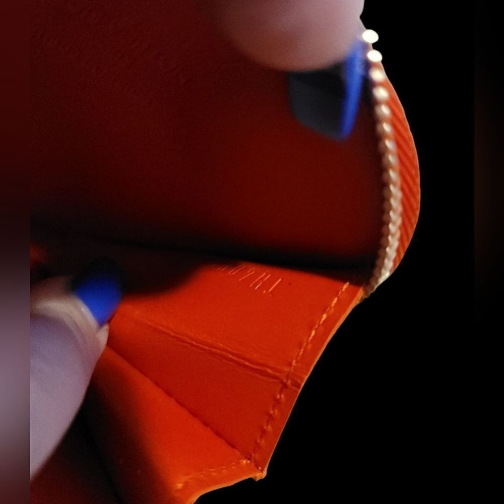 Louis Vuitton Porte-Monnaie Couer Vernis Heart Change Purse or Wallet Authentic! - Picture 5 of 7